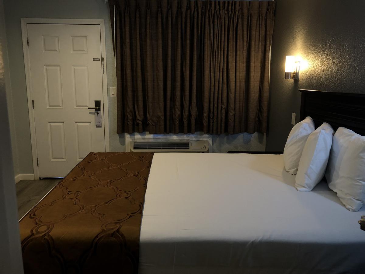 Relax Inn 깃대 외부 사진